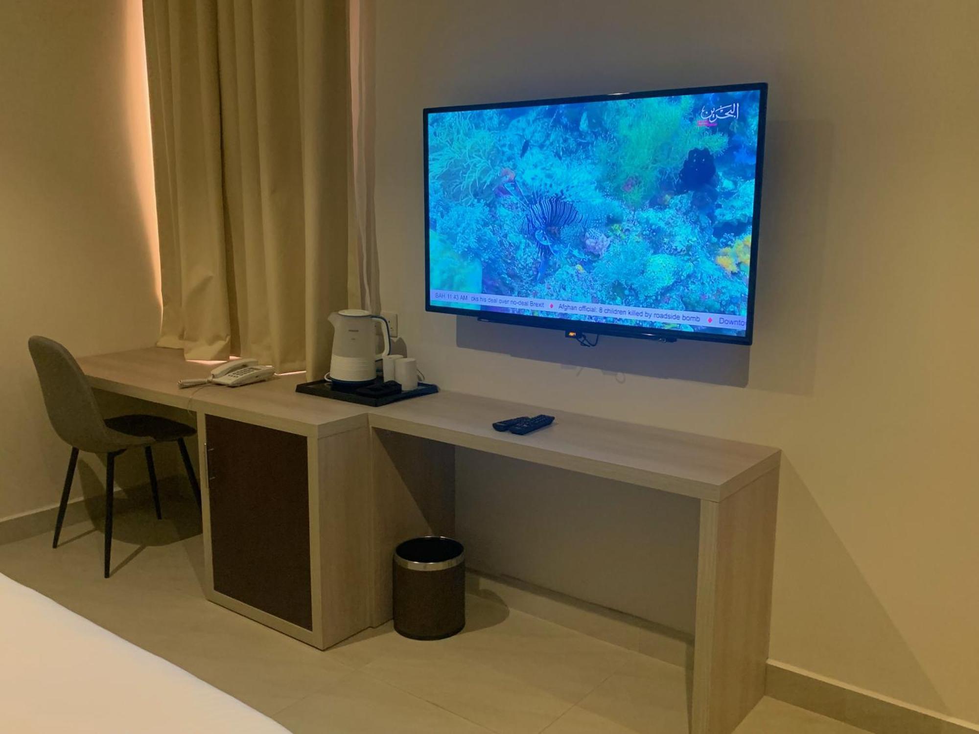The Lofts Kuwait Fintas Hostel Кувейт Екстериор снимка