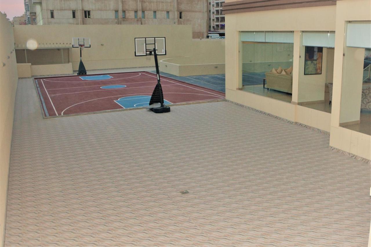 The Lofts Kuwait Fintas Hostel Кувейт Екстериор снимка