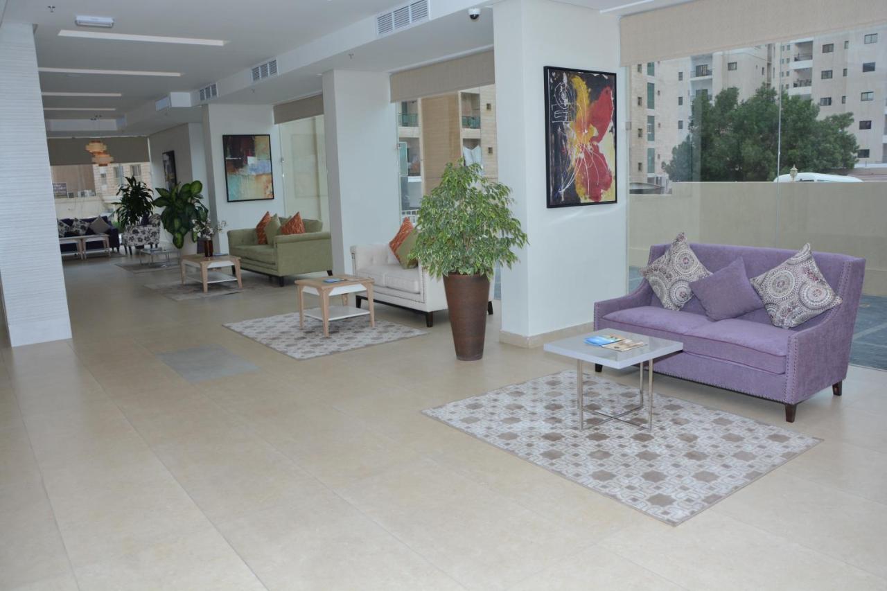 The Lofts Kuwait Fintas Hostel Кувейт Екстериор снимка