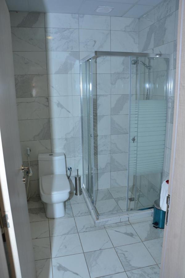 The Lofts Kuwait Fintas Hostel Кувейт Екстериор снимка